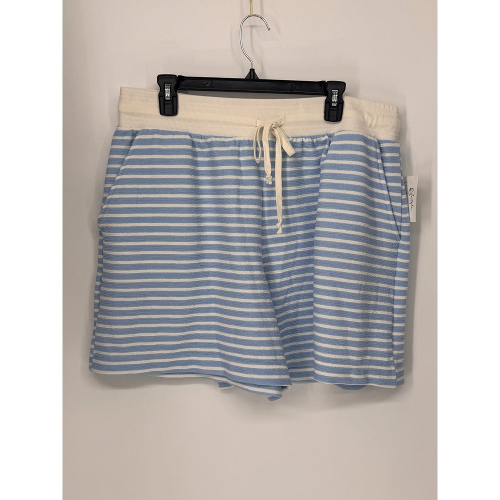 Cato Shorts Women 18/20 Blue NWT Striped Drawstring Elastic Waist Pockets